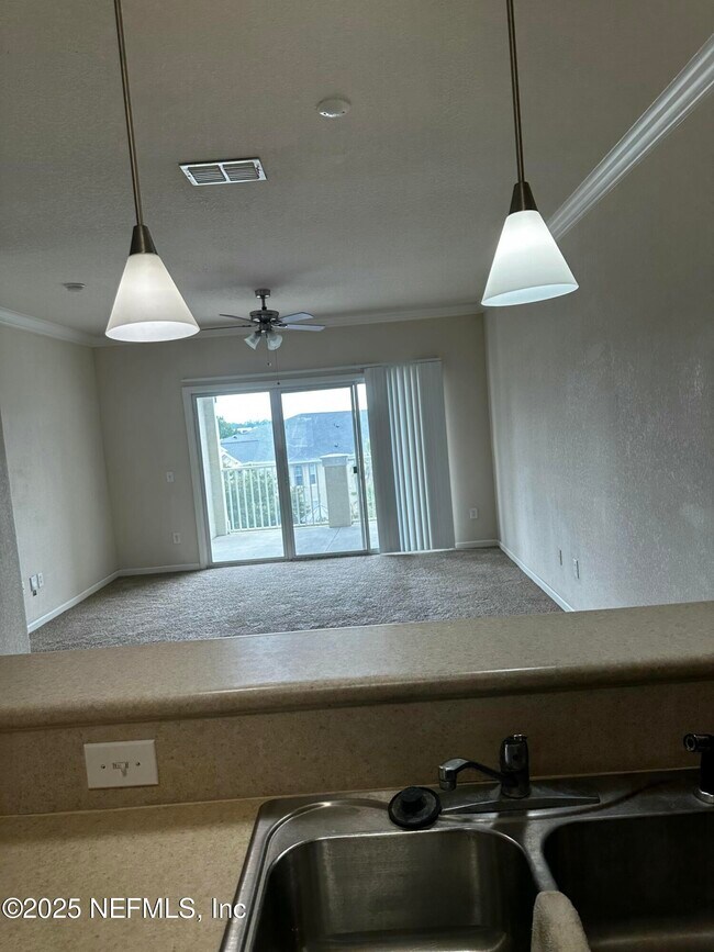 Building Photo - 5617 Bowden Rd