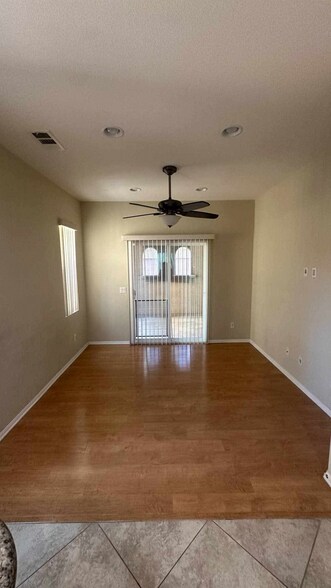 Building Photo - 31757 Paseo Peonia