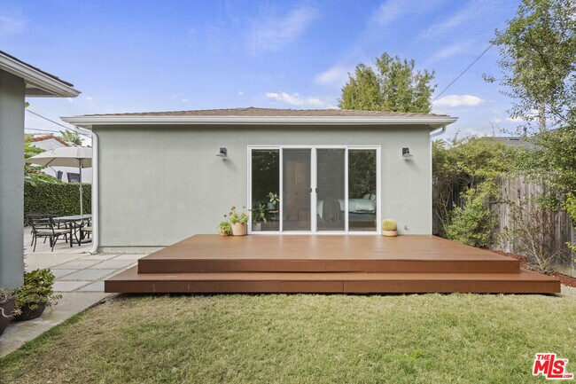 Building Photo - 1772 Orange Grv Ave