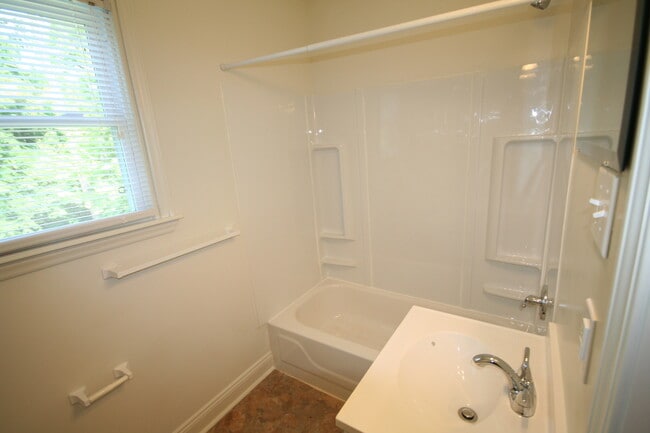 Building Photo - Perfect Floorplan! Walltown Duplex with All Appliances and Fenced Yd