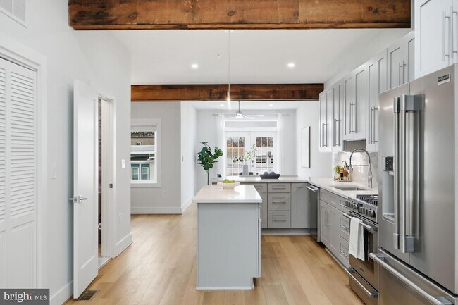 Building Photo - 3620 13th St NW