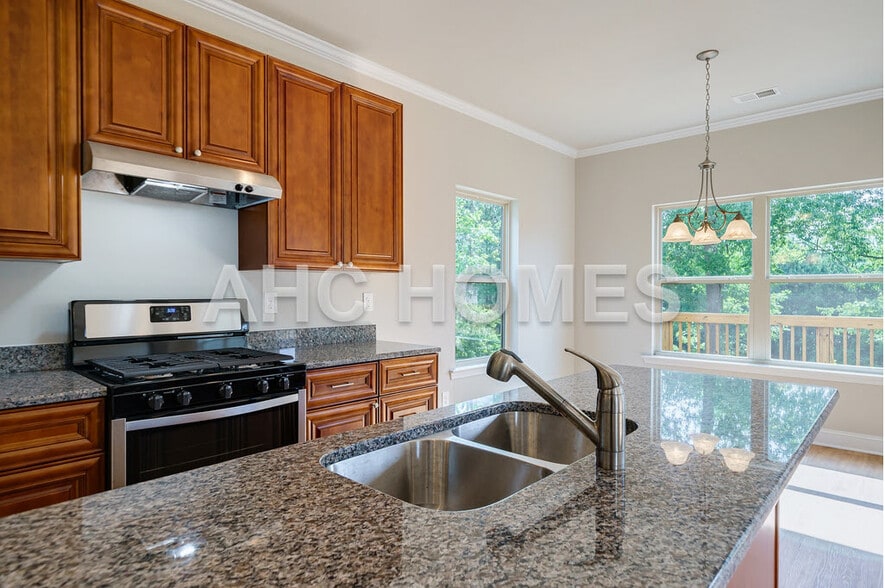 Building Photo - 5244 Halcyon Ct