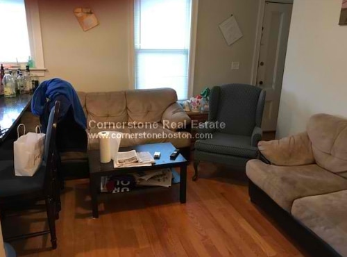 Building Photo - 1293 Cambridge St