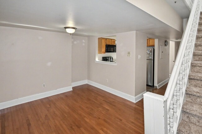 Building Photo - 238 S 11th St