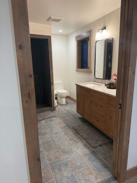 Building Photo - 31179 Grinde Bay Ln