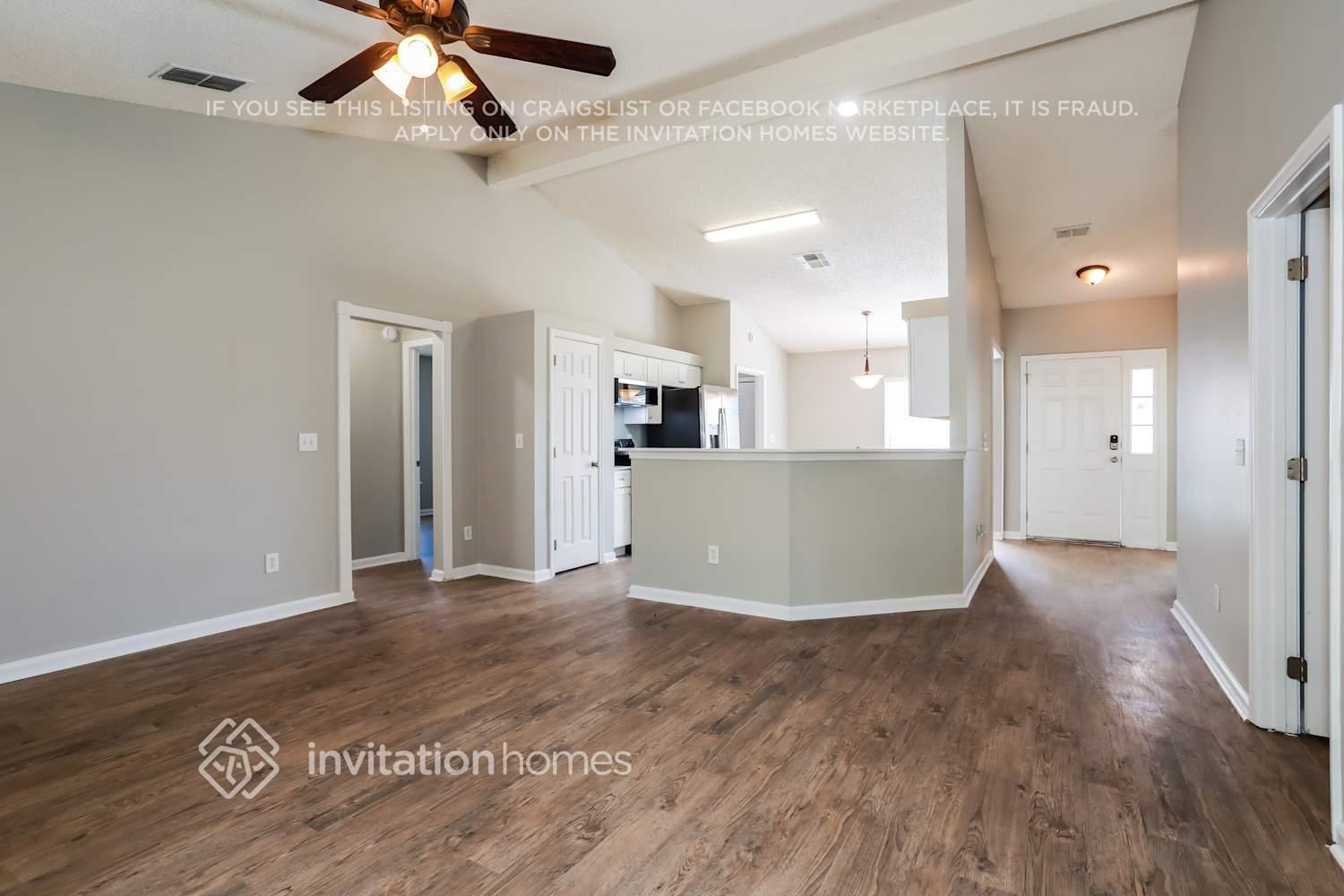 Building Photo - 1736 Northglen Cir