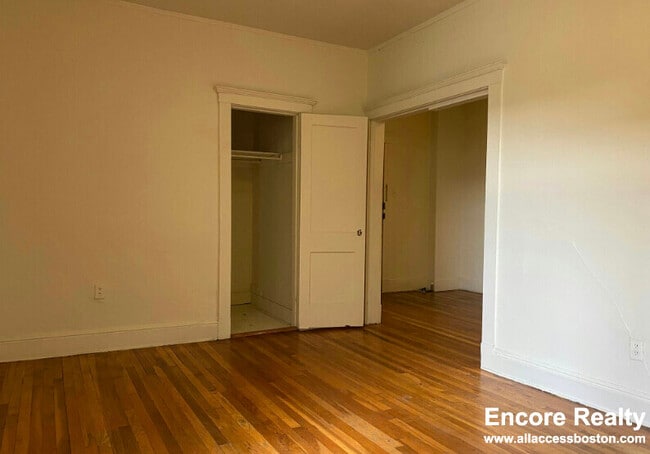 Building Photo - 1630 Commonwealth Ave