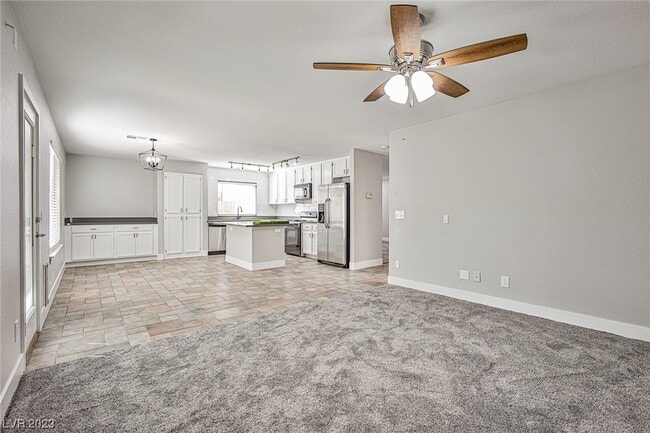 Building Photo - 1304 Calle Montery St