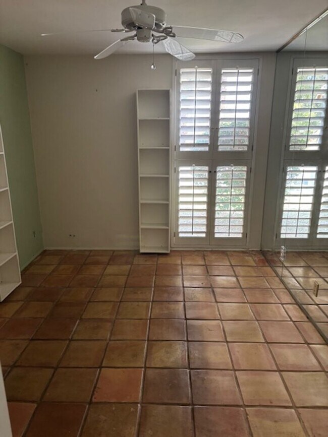 Building Photo - Chalet Palms in Rancho Mirage