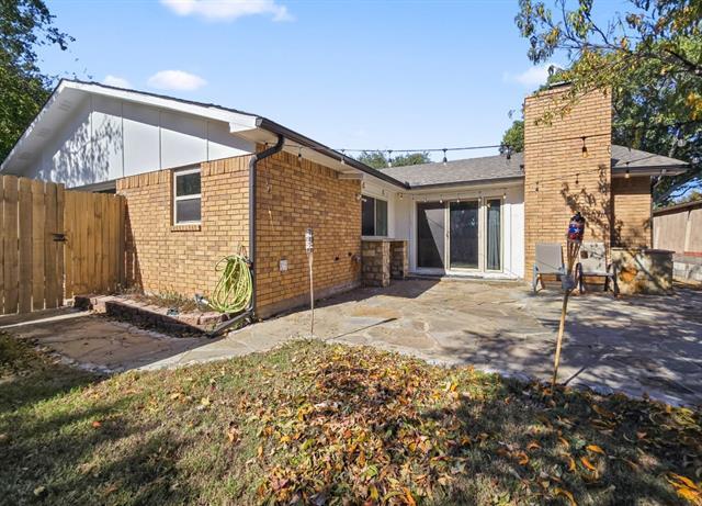 Building Photo - 7306 Oakmore Dr