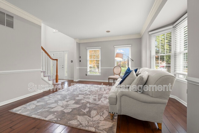 Building Photo - 2 Heather Ln