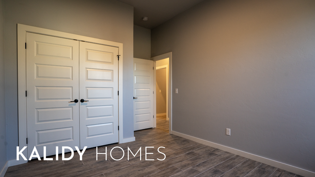 Building Photo - 308 W 3rd St