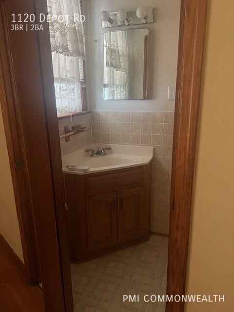 Building Photo - 1120 Depot Rd