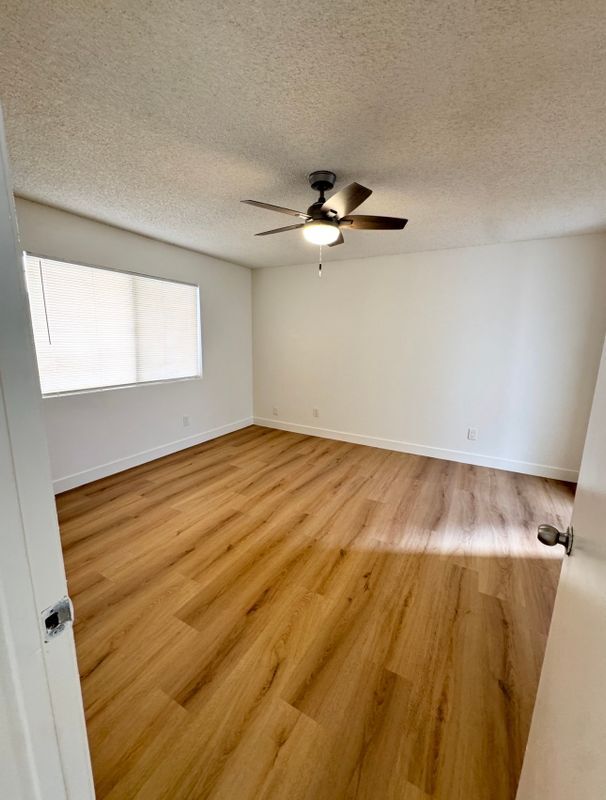 Building Photo - 25981 Cherrywood Dr