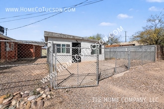 Building Photo - 1051 S 4th Ave