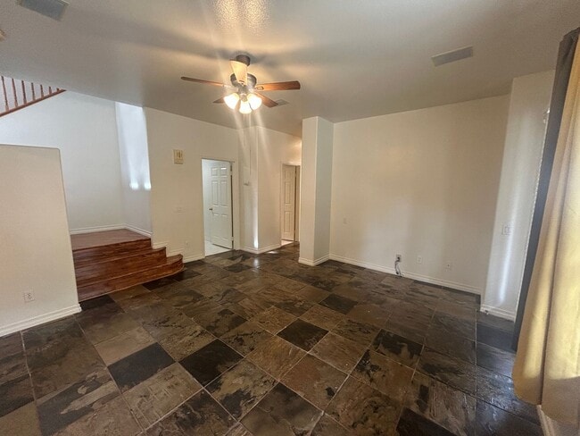 Building Photo - Beautiful Corona Hills Home