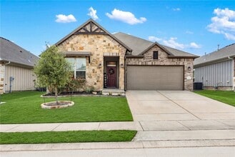 Building Photo - 6308 Southern Cross Dr