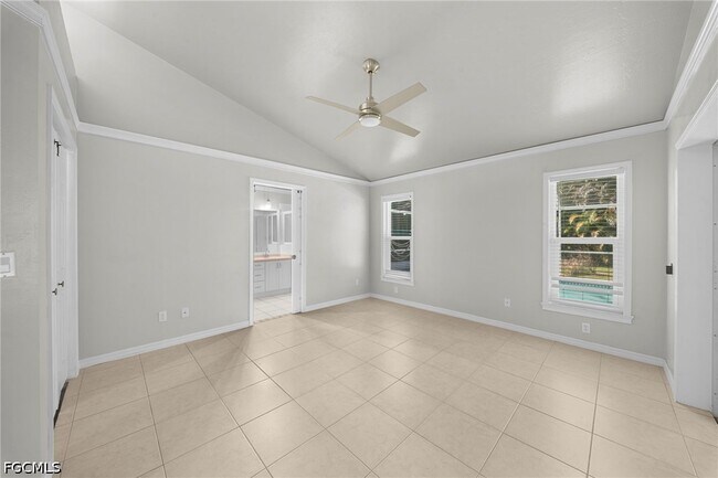 Building Photo - 2614 7th St W