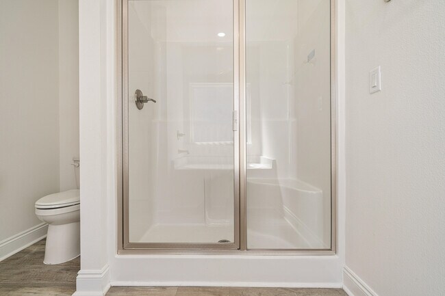 Building Photo - 4902 Kensington Ln