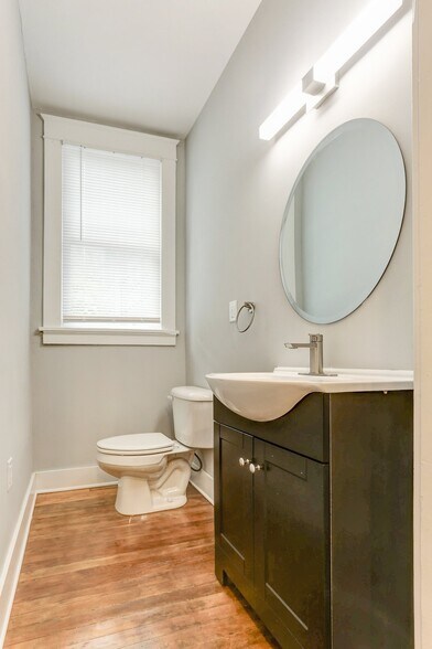 Building Photo - 421 Chimborazo Blvd