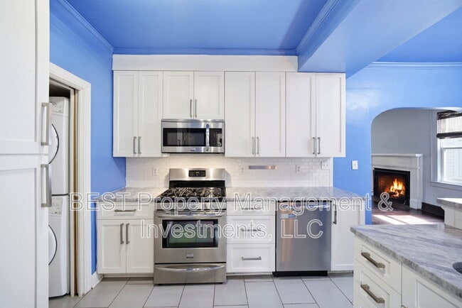 Building Photo - 2208 Wilmore Dr