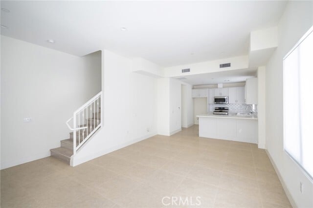 Building Photo - 2341 Mira Vista Ave