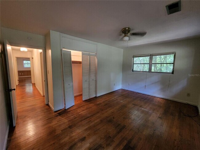 Building Photo - 4421 Newberry Rd
