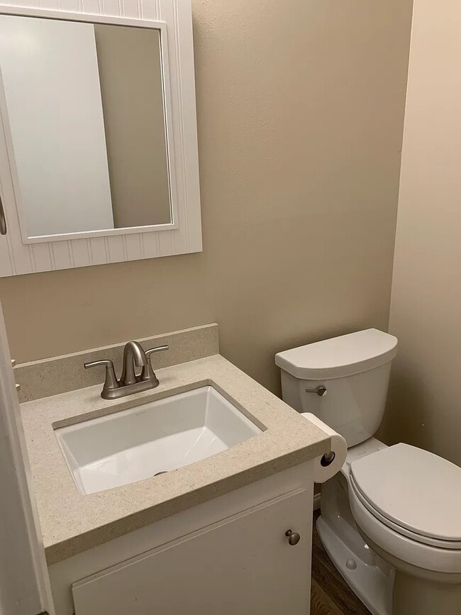 Building Photo - 181 N Kellogg Ave