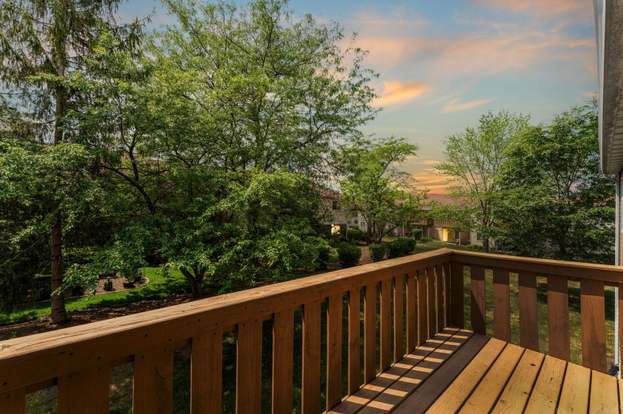 Building Photo - 741 Acorn Ct