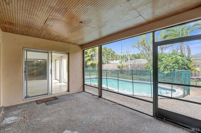 Building Photo - 4721 Sarazen Dr