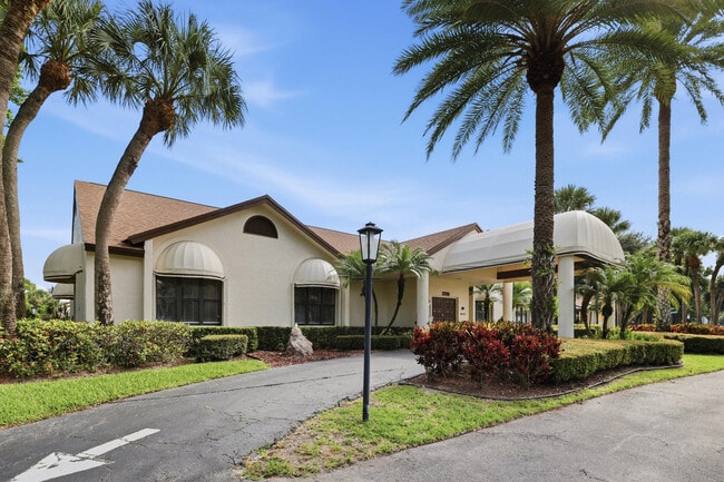 Building Photo - 3357 Jog Park Dr