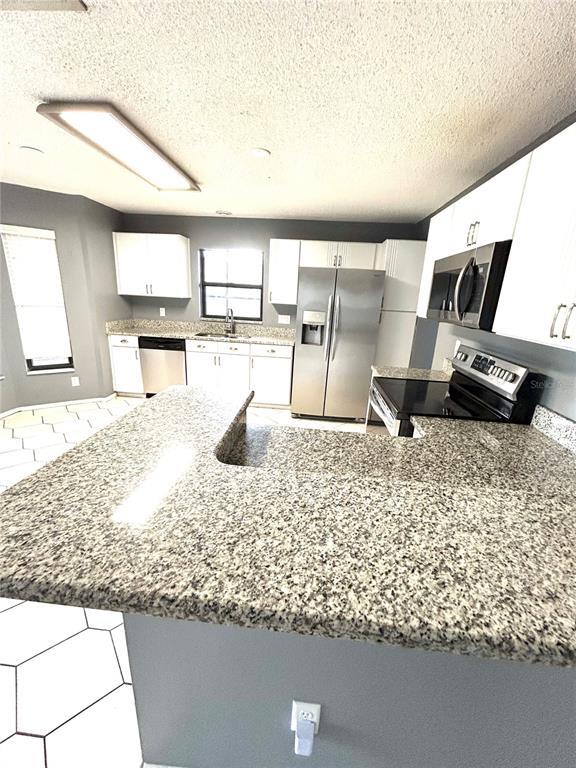 Building Photo - 2710 Springfield Dr