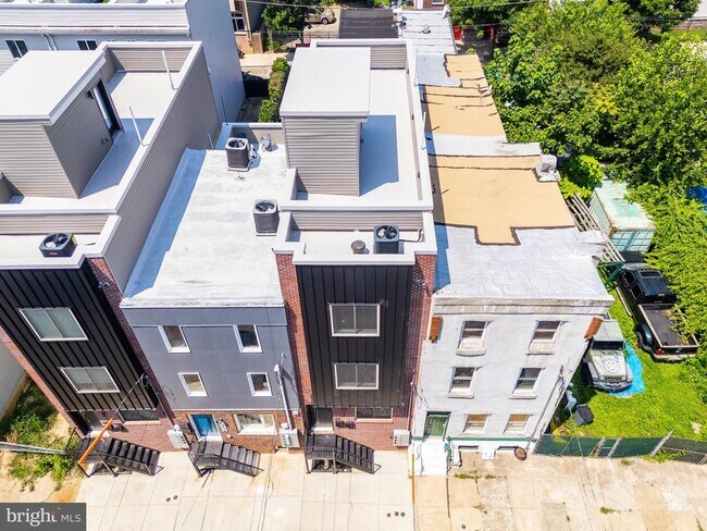 Building Photo - 2048 N 3rd St