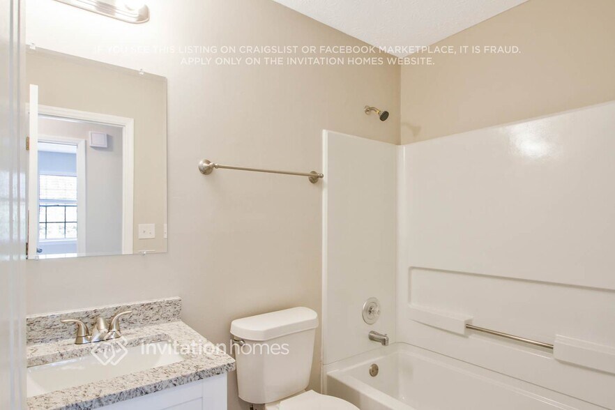 Building Photo - 2047 W Morgan's Bluff Ct