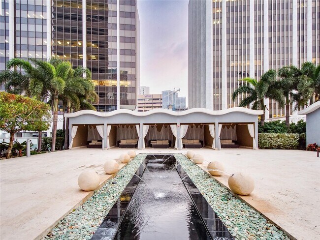 Building Photo - 50 Biscayne Blvd