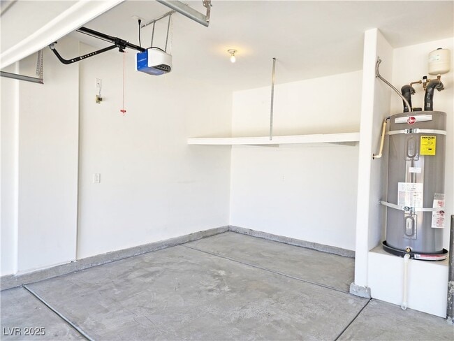 Building Photo - 3575 E Wallowa Dr