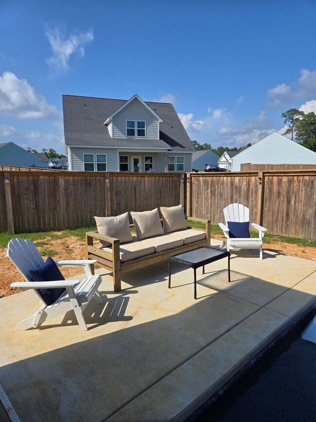 Building Photo - 13812 E El Bonito Dr