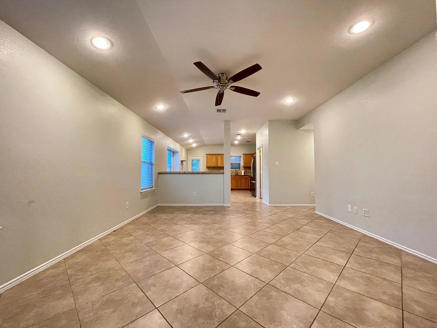 Building Photo - 3468 Flowstone Ln