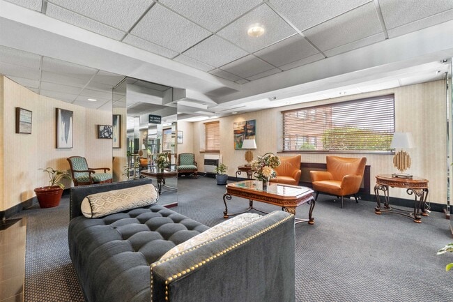 Building Photo - 6515 JFK Blvd E