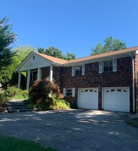 Building Photo - 9836 Bob Gray Rd