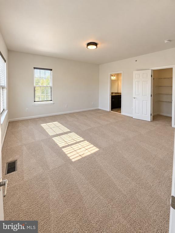 Building Photo - 7324 Brunson Cir