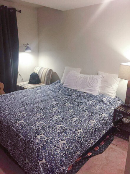 Bedroom #1 - 515 NW Bright St