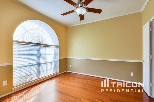 Building Photo - 6308 Pierce Arrow Dr