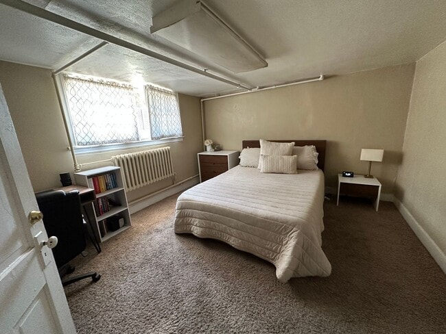 Building Photo - Provo City Center - 1 Bedroom Apartment