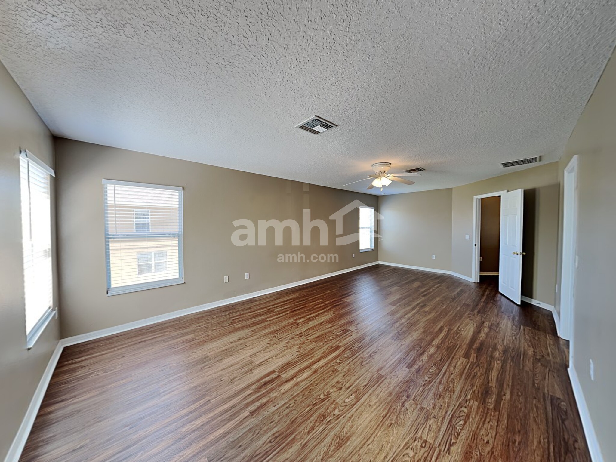 Building Photo - 309 Verdi St