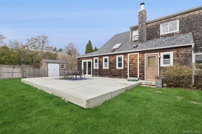 Building Photo - 3 Meadowgrass Ln