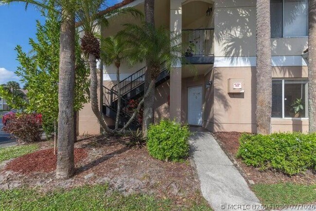Building Photo - 815 Boynton Beach Blvd