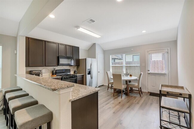 Building Photo - 23607 Buttress Root Dr