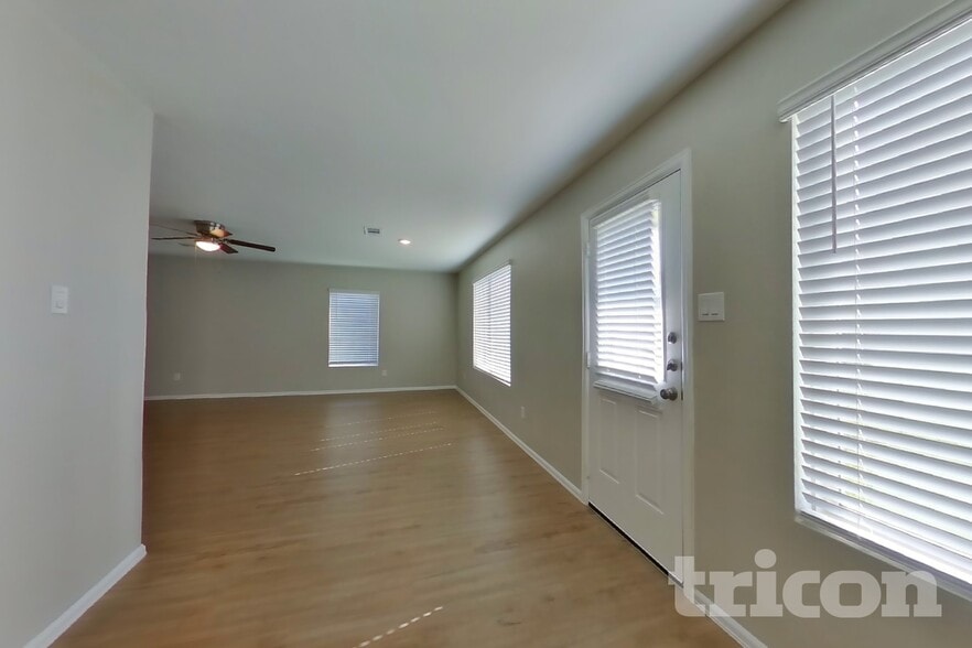 Building Photo - 18613 Rosehill Pr Dr