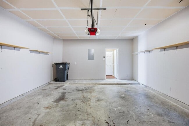 Building Photo - 14408 Charles Dickens Dr